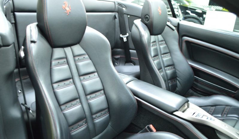 FERRARI CALIFORNIA 4.3 V8 – 460 CV completo