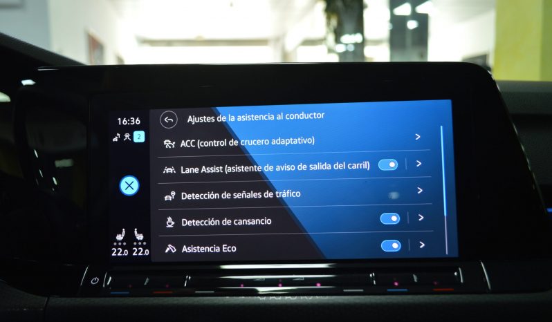 VW GOLF VIII GTI – 2.0 TSI completo