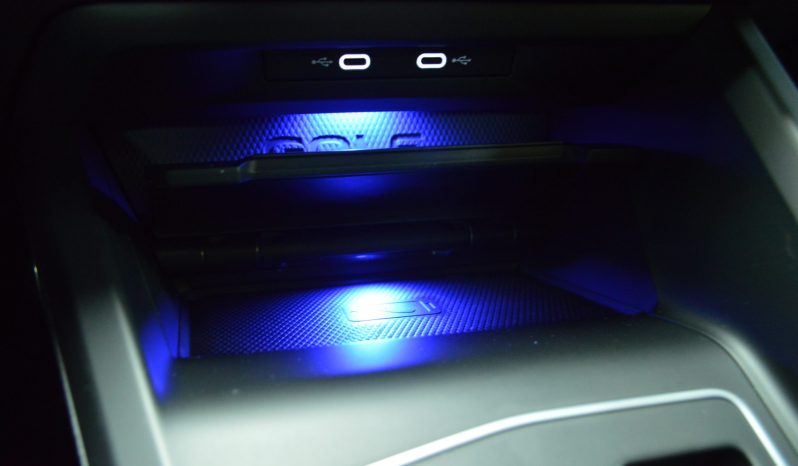 VW GOLF VIII GTI – 2.0 TSI completo