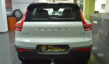 VOLVO XC40 2.0 B4 R-DESIGN AWD completo