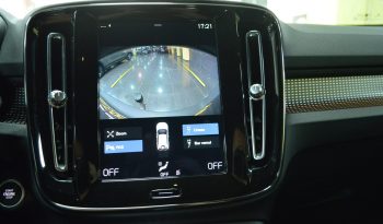 VOLVO XC40 2.0 B4 R-DESIGN AWD completo