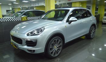 PORSCHE CAYENNE 3.0 D