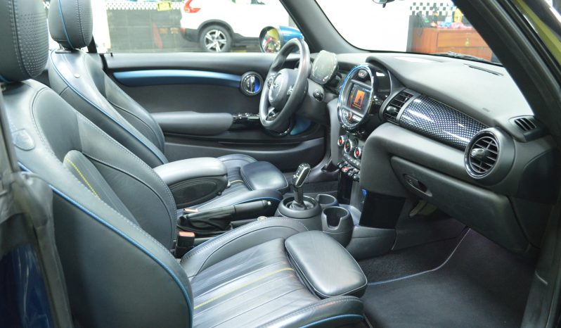 MINI COOPER CABRIO «SIDEWALK» completo