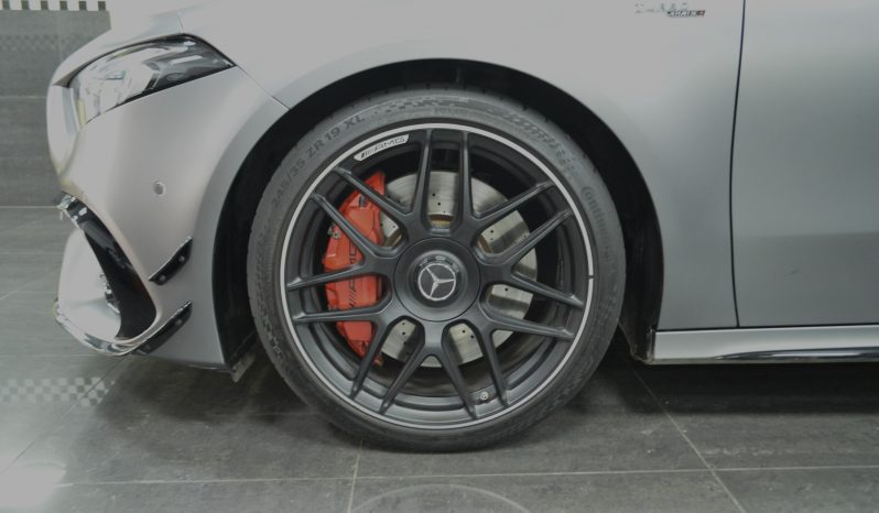 MERCEDES-BENZ A 45 S AMG 4MATIC 421CV completo