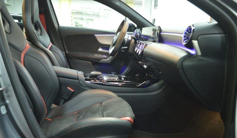 MERCEDES-BENZ A 45 S AMG 4MATIC 421CV completo